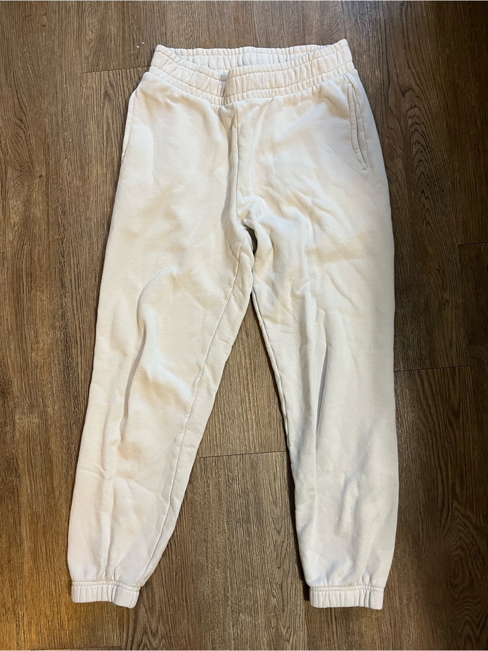 Aritzia Cream Fleece Jogger Pants